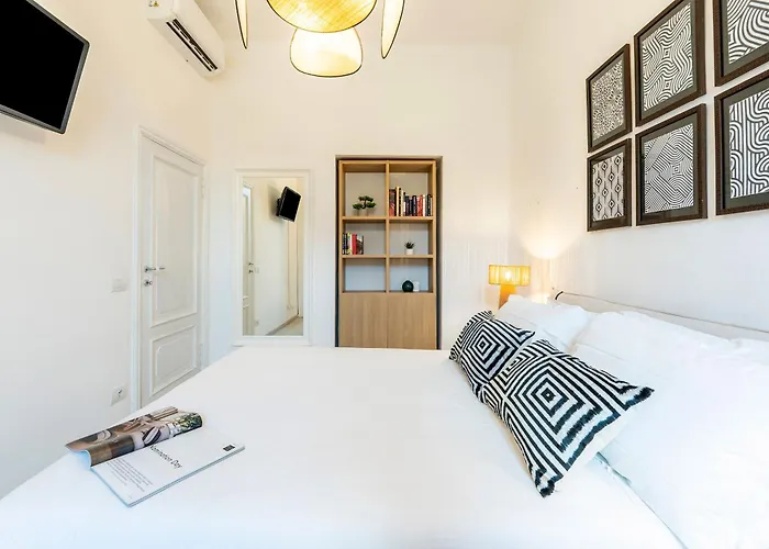 Genteel Porta Camollia Apartment Siena